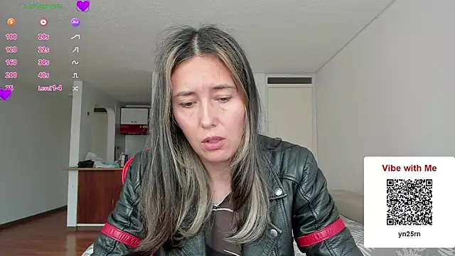 zoe jeane beker online show from March 27, 9:36 pm