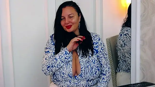 Snapshot of JudithCombs chatting on December 11, 6:47 am JudithCombs online show from December 11, 6:47 am