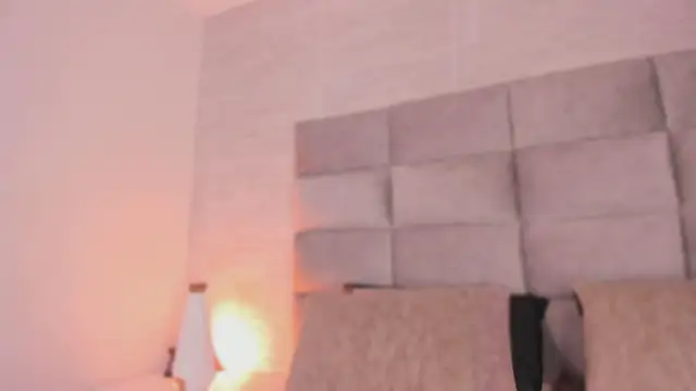 mia crawford online show from February 16, 12:01 pm