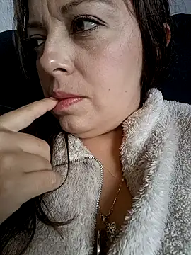 seherlatin online show from October 12, 5:12 pm