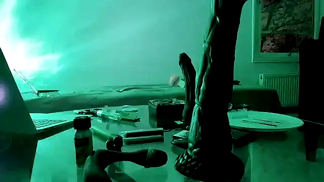 CharlotteVixxens online show from November 21, 11:58 pm