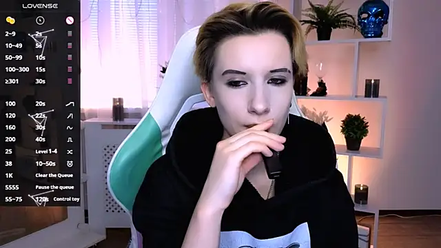  Rein ramm online show from May 23, 1:37 pm