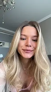 JessIsLove online show from March 7, 5:15 am