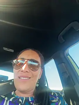 Neecy Carter online show from March 2, 4:14 pm