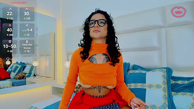 AliceBanks online show from March 21, 11:55 am