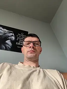 Juliano2289 online show from May 27, 1:52 pm