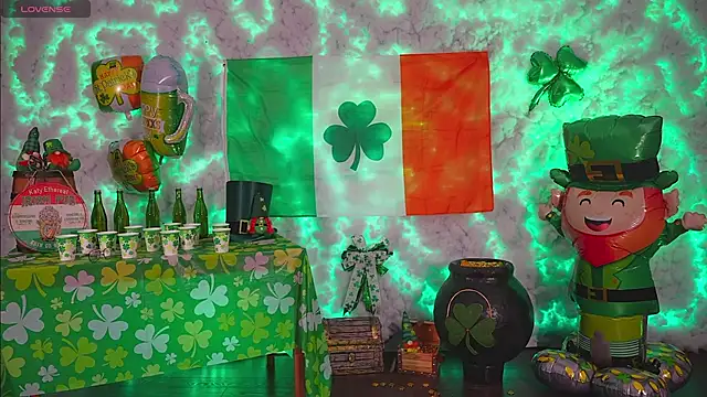 Snapshot of Katy__Ethereal chatting on March 16, 3:34 am Katy Ethereal online show from March 16, 3:34 am