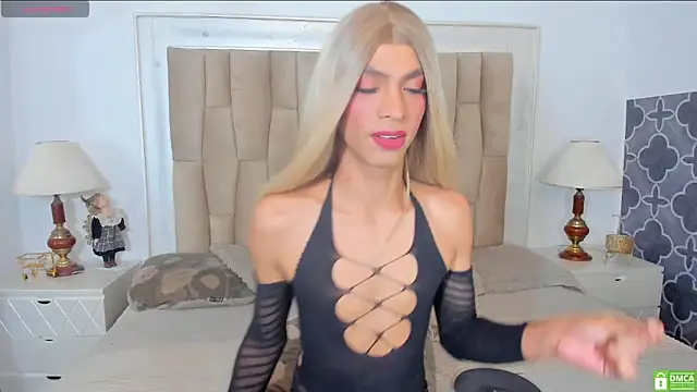 Snapshot of naughty-goddessts chatting on March 6, 2:57 pm naughty-goddessts online show from March 6, 2:57 pm