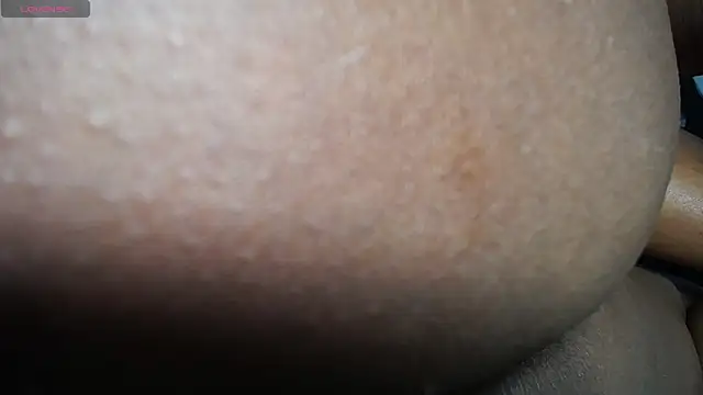 xairaruiz  online show from February 6, 10:53 pm