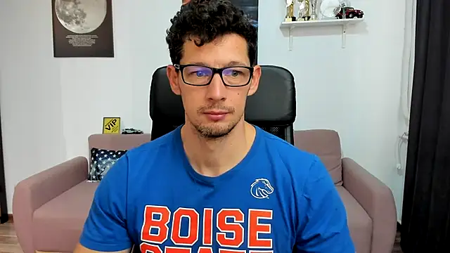 BrutusK08 online show from November 24, 9:53 am