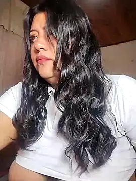 KATYGONZALEZ online show from May 6, 10:20 am