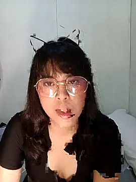 Snapshot of Chall_mee chatting on September 27, 5:18 pm Chall mee online show from September 27, 5:18 pm