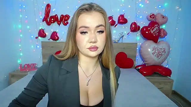Snapshot of StacyYellig chatting on February 17, 3:09 pm StacyYellig online show from February 17, 3:09 pm