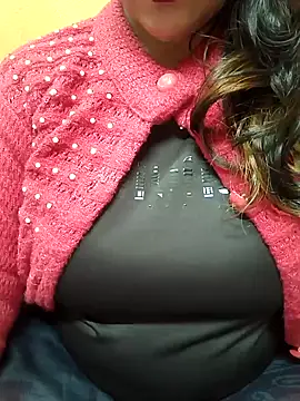 CUTE SOPHIA- online show from January 1, 6:49 pm