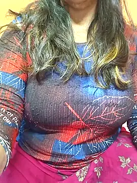 CUTE SOPHIA- online show from February 9, 4:25 am