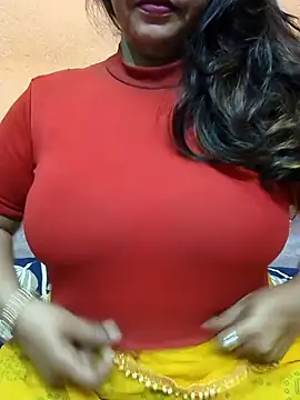 CUTE SOPHIA- online show from March 1, 9:04 pm