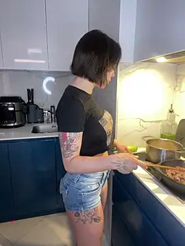 GroteskJane online show from March 27, 9:36 pm