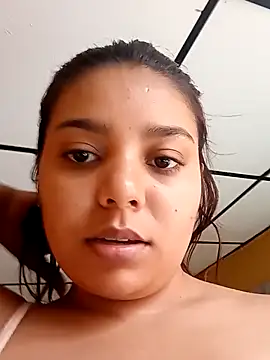 Snapshot of stefanie010 chatting on February 14, 3:20 pm stefanie010 online show from February 14, 3:20 pm