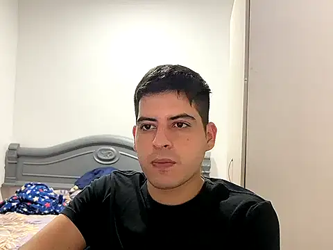 Snapshot of lordbeja chatting on October 31, 3:29 am lordbeja online show from October 31, 3:29 am