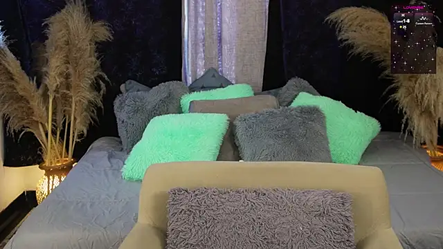 isaibanez online show from December 5, 4:34 pm