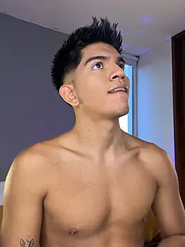 santiago 01 online show from January 11, 10:26 pm