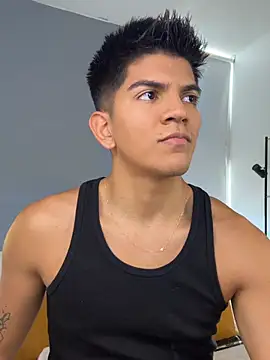 santiago 01 online show from February 27, 9:26 pm