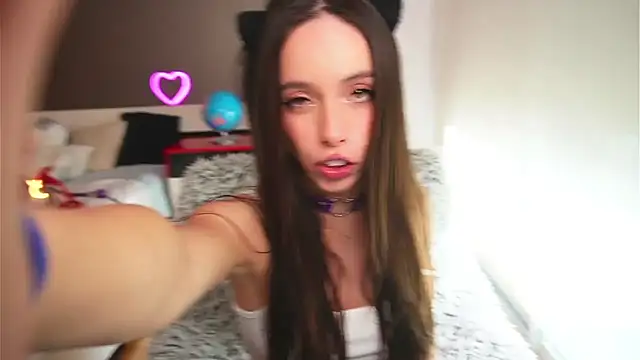 Snapshot of Dayna_Nebula chatting on February 11, 3:08 pm Dayna Nebula online show from February 11, 3:08 pm