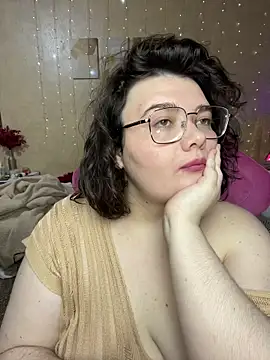 DenisHailey online show from May 5, 6:05 pm