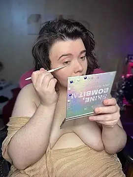 DenisHailey online show from May 10, 5:29 pm
