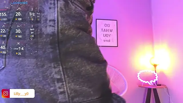 LillyDolls23 online show from January 11, 1:43 pm