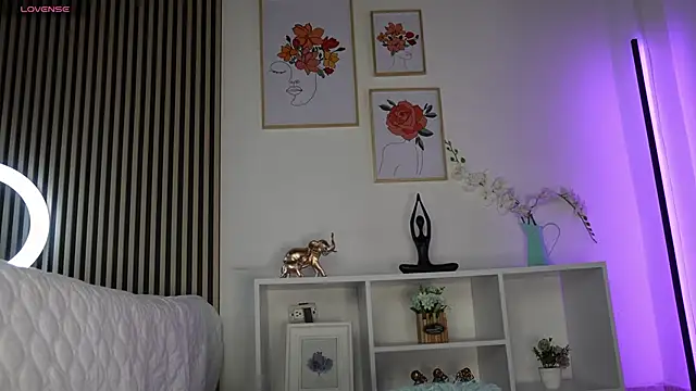 LillyDolls23 online show from September 11, 12:49 pm