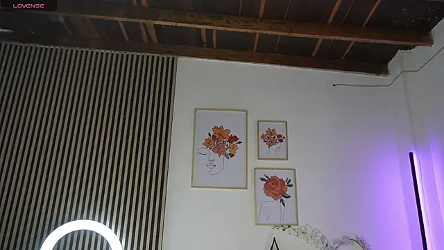 LillyDolls23 online show from October 19, 1:01 pm