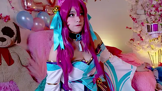 NaomiShimizu online show from November 5, 8:20 pm