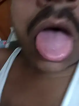 Snapshot of Mr_Perfect_Man chatting on February 17, 3:29 pm Mr Perfect Man online show from February 17, 3:29 pm