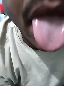 Snapshot of Mr_Perfect_Man chatting on February 24, 12:08 am Mr Perfect Man online show from February 24, 12:08 am