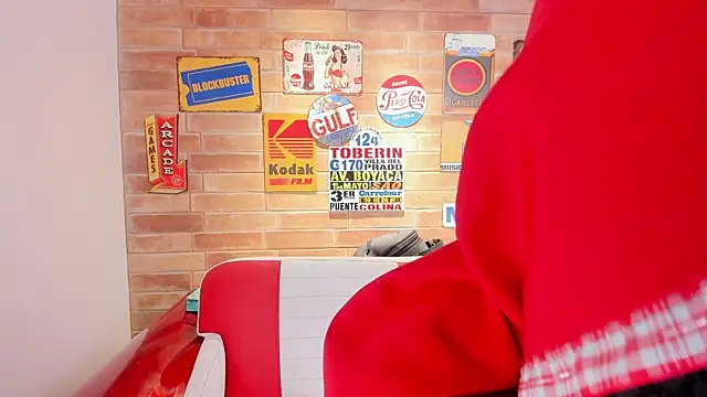 Snapshot of miss__pamela chatting on October 28, 11:03 am miss pamela online show from October 28, 11:03 am