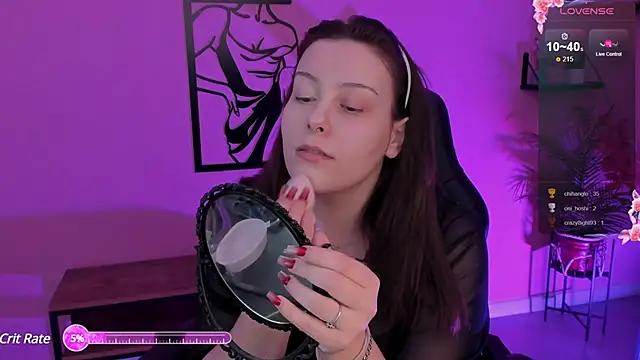 CoralineKeyns online show from December 5, 8:44 am