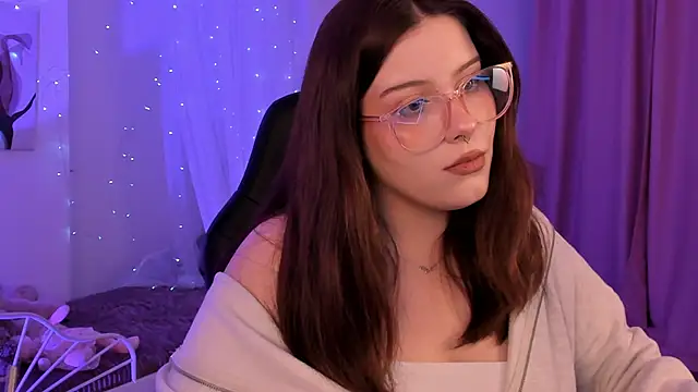 CoralineKeyns online show from January 21, 5:16 am