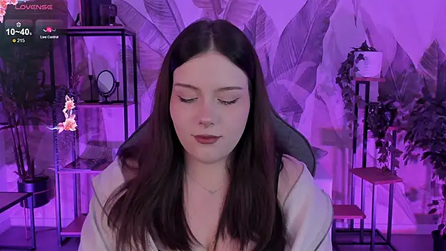 CoralineKeyns online show from October 9, 5:38 am