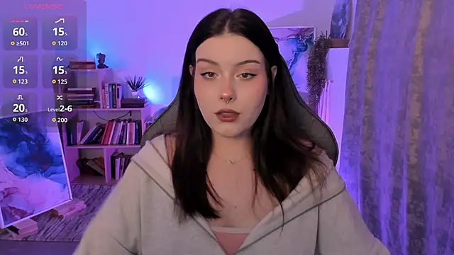 CoralineKeyns online show from October 13, 5:18 am