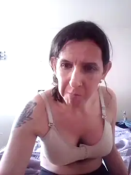 Cameron puppy online show from October 19, 7:25 pm