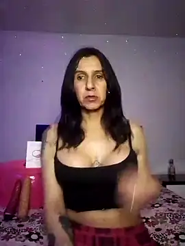 Cameron puppy online show from October 22, 6:35 am