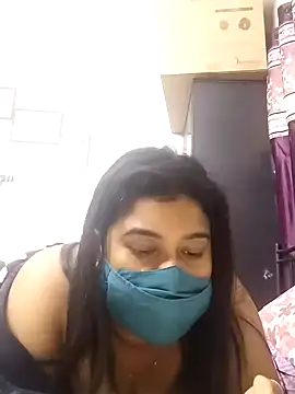 indianlisa5 online show from January 31, 6:13 am