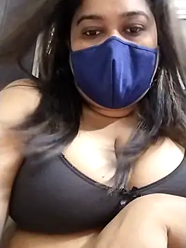 indianlisa5 online show from April 28, 6:13 pm
