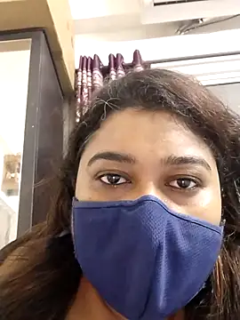 Snapshot of indianlisa5 chatting on June 20, 9:06 pm indianlisa5 online show from June 20, 9:06 pm