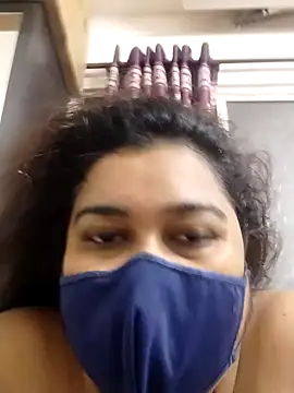 Snapshot of indianlisa5 chatting on July 1, 9:25 pm indianlisa5 online show from July 1, 9:25 pm