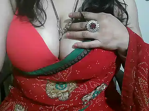 Snapshot of rehana_housewife chatting on September 23, 4:26 am rehana housewife online show from September 23, 4:26 am