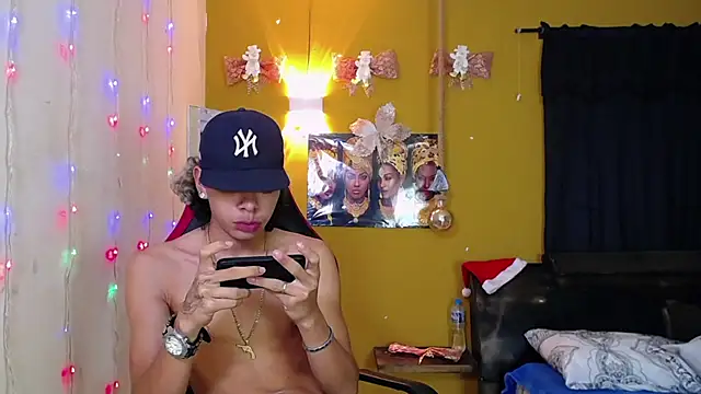 Snapshot of Harry_jhonsson chatting on December 23, 5:06 am Harry jhonsson online show from December 23, 5:06 am