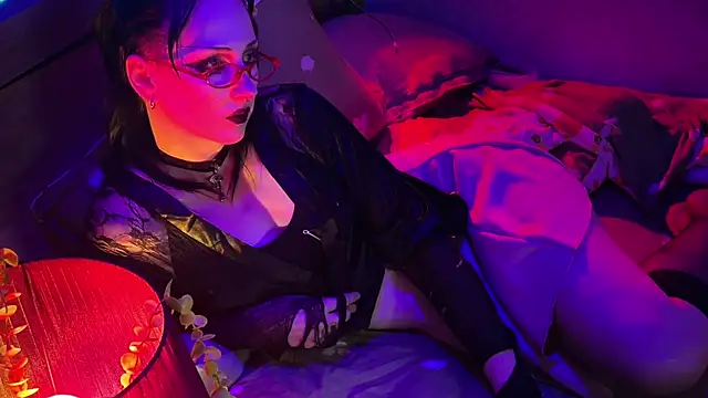 Snapshot of Rory_Pink chatting on May 16, 3:25 am Rory Pink online show from May 16, 3:25 am