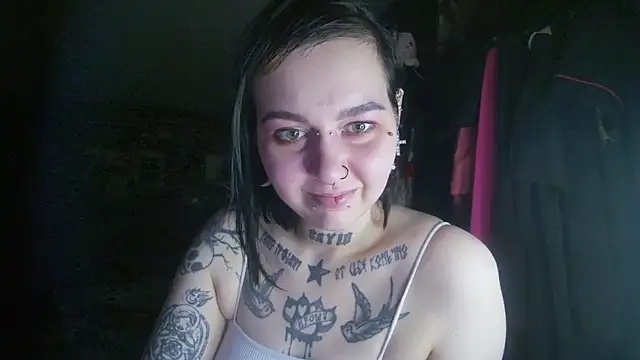 Snapshot of MoorderxDoll chatting on January 10, 11:08 pm MoorderxDoll online show from January 10, 11:08 pm